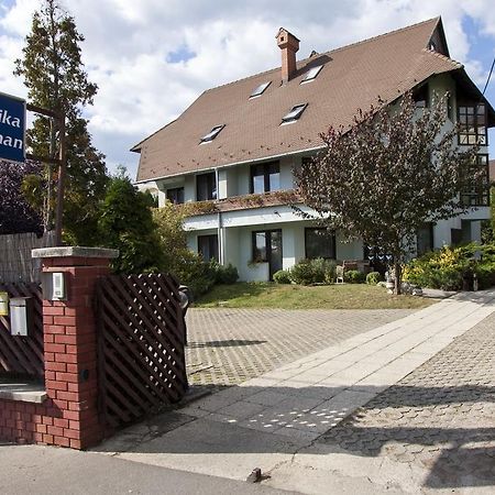 Dominika Apartman Hotel Budapest Ngoại thất bức ảnh